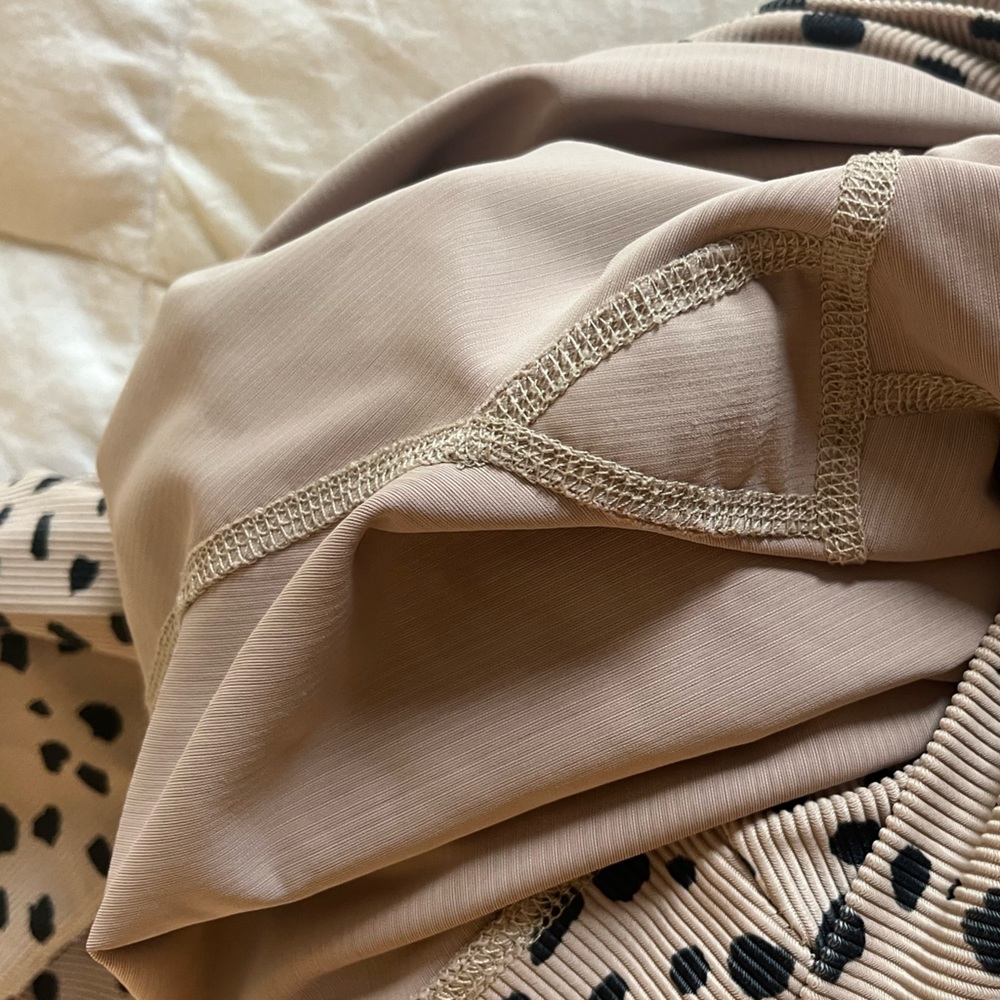 Beach Riot Taupe Spot Animal Print Ribbed Ayla Leggings - Picture 7 of 10